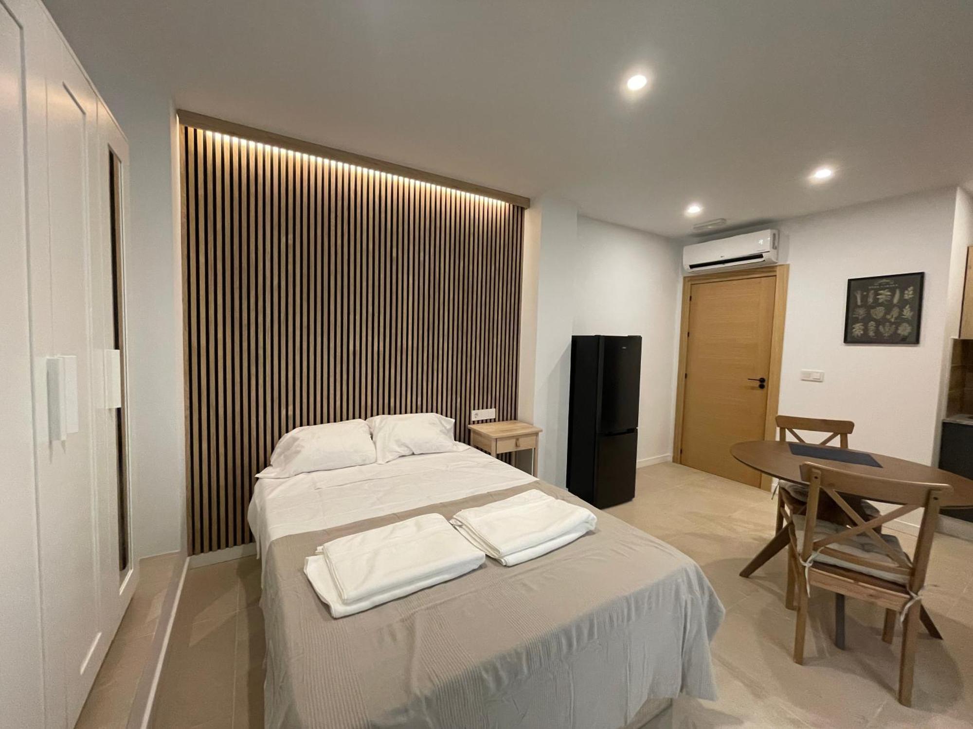 Apartamentos Postiguet Alicante Exteriör bild